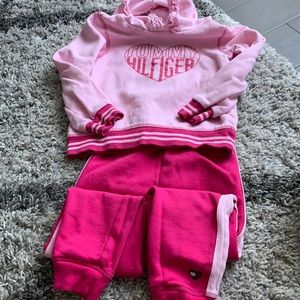 Beautiful Tommy Hilfiger set